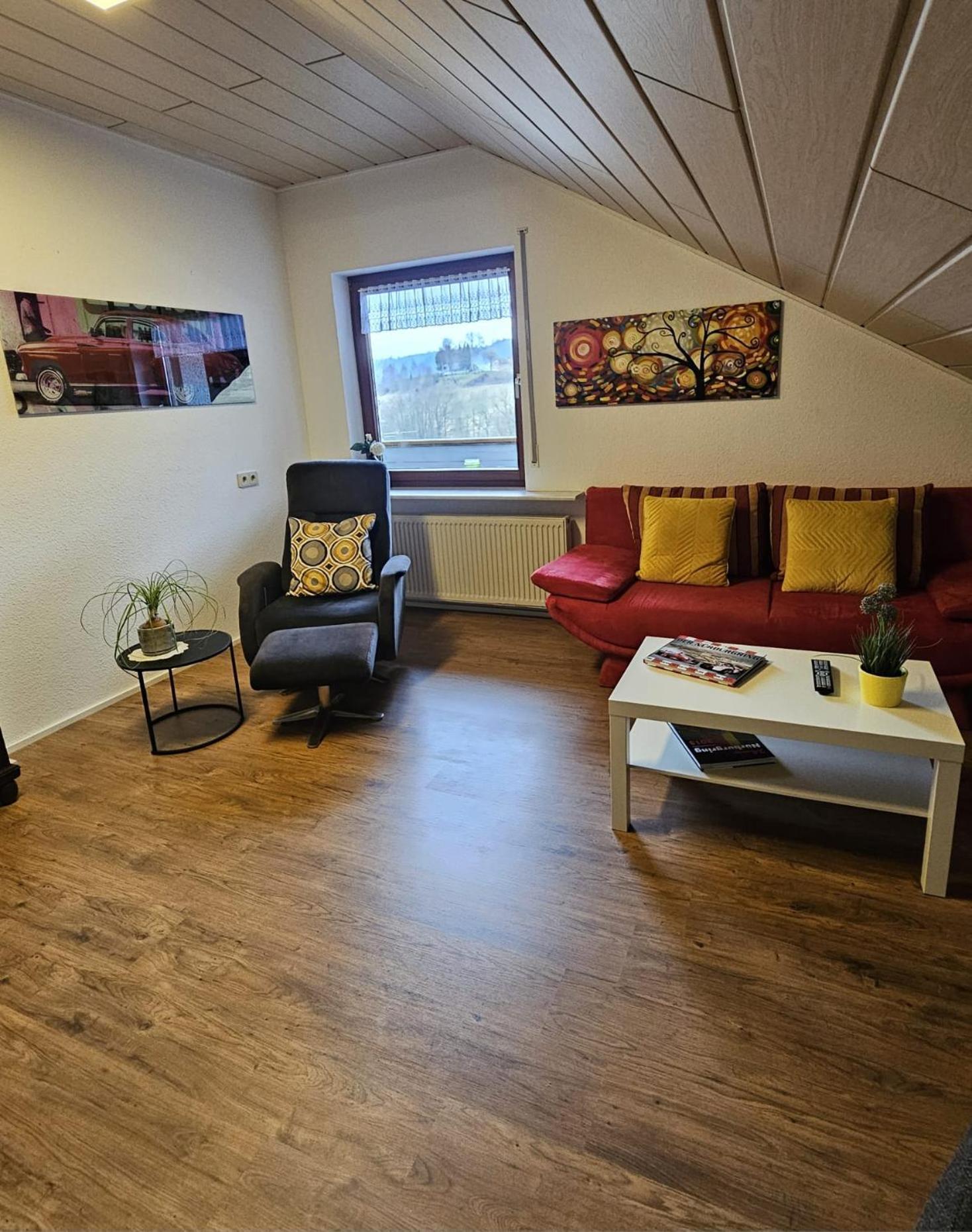 Am Lindenbaum, Ferienwohnung In Siebenbach Am Nuerburgring מראה חיצוני תמונה